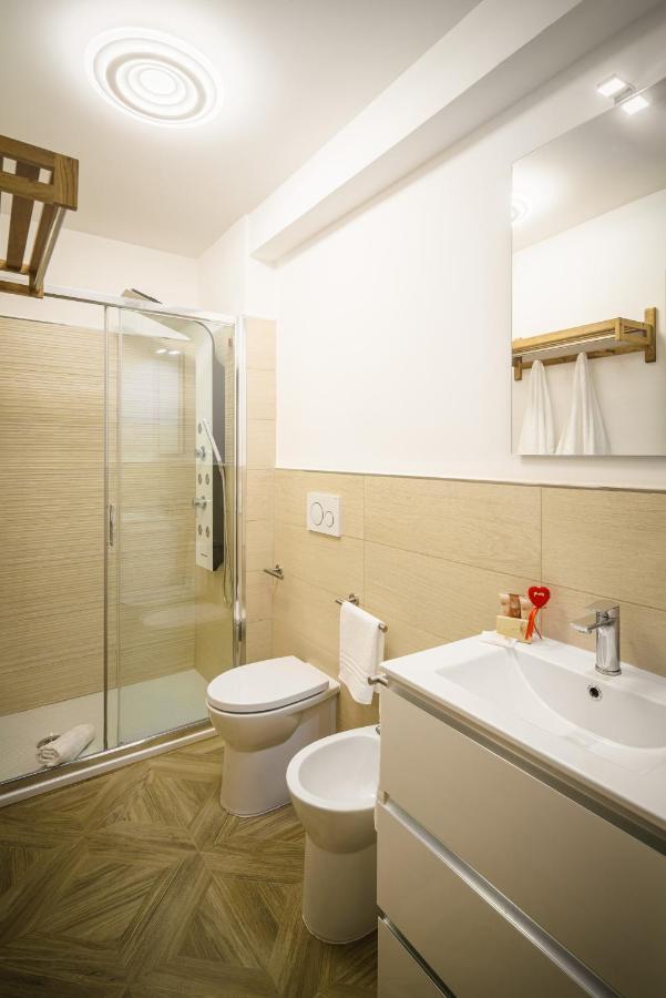 Monsuite Relais - Chalet Монсеррато Экстерьер фото